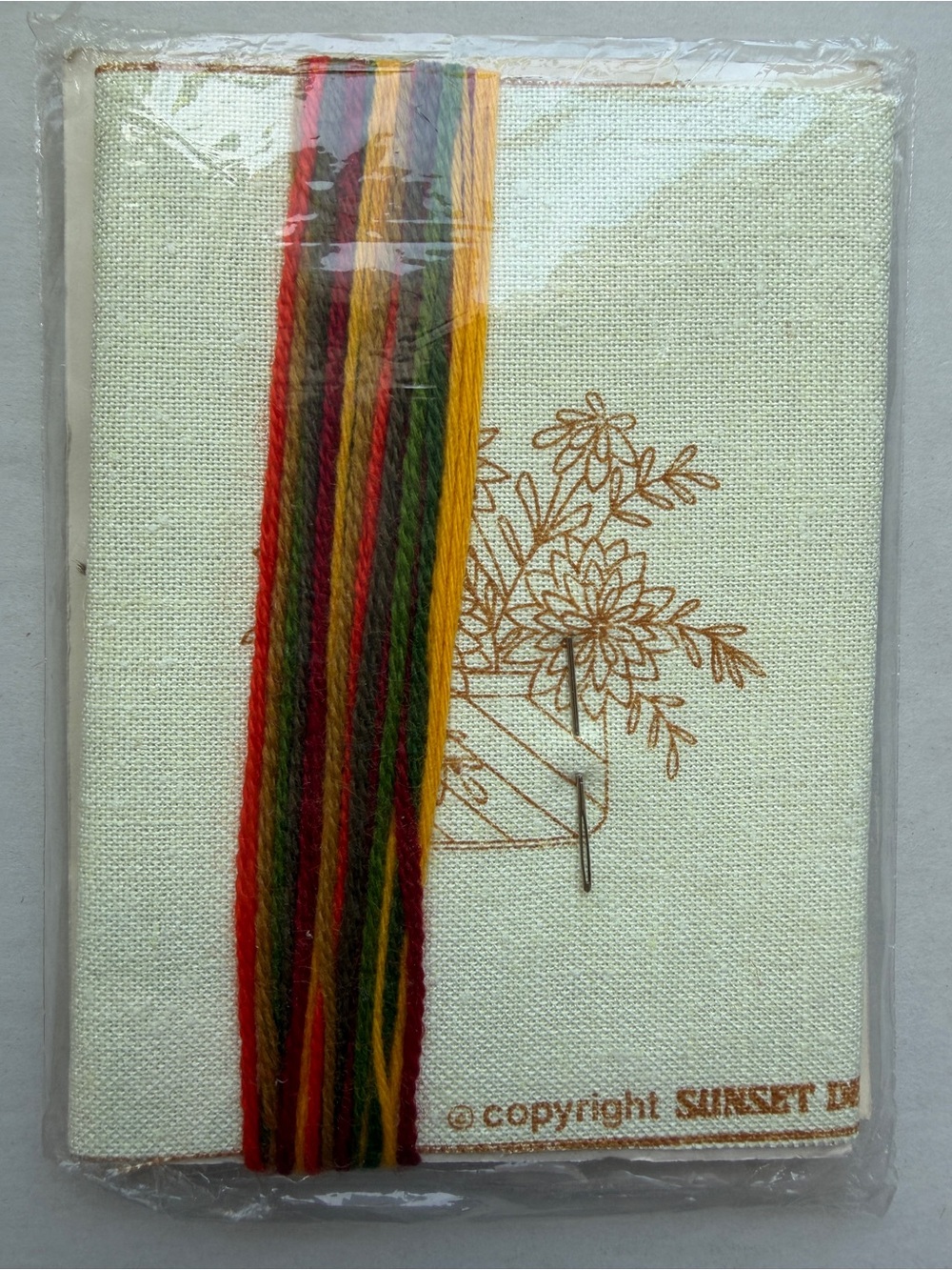 NOS Vintage Jiffy Stitchery Marigolds Crewel Kit Sunset Designs 257A New - Picture 2 of 5